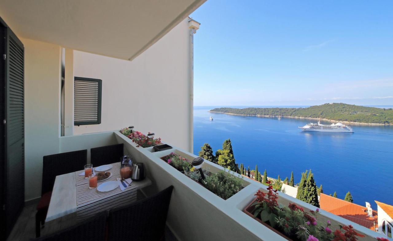 Blue Harmony Sea View